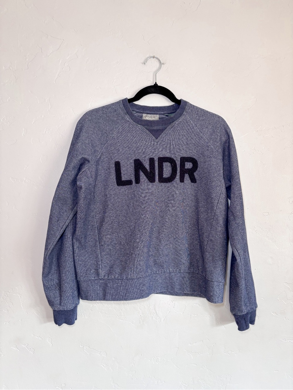 LNDR Logo Crewneck Raglan Navy Sweatshirt Medium